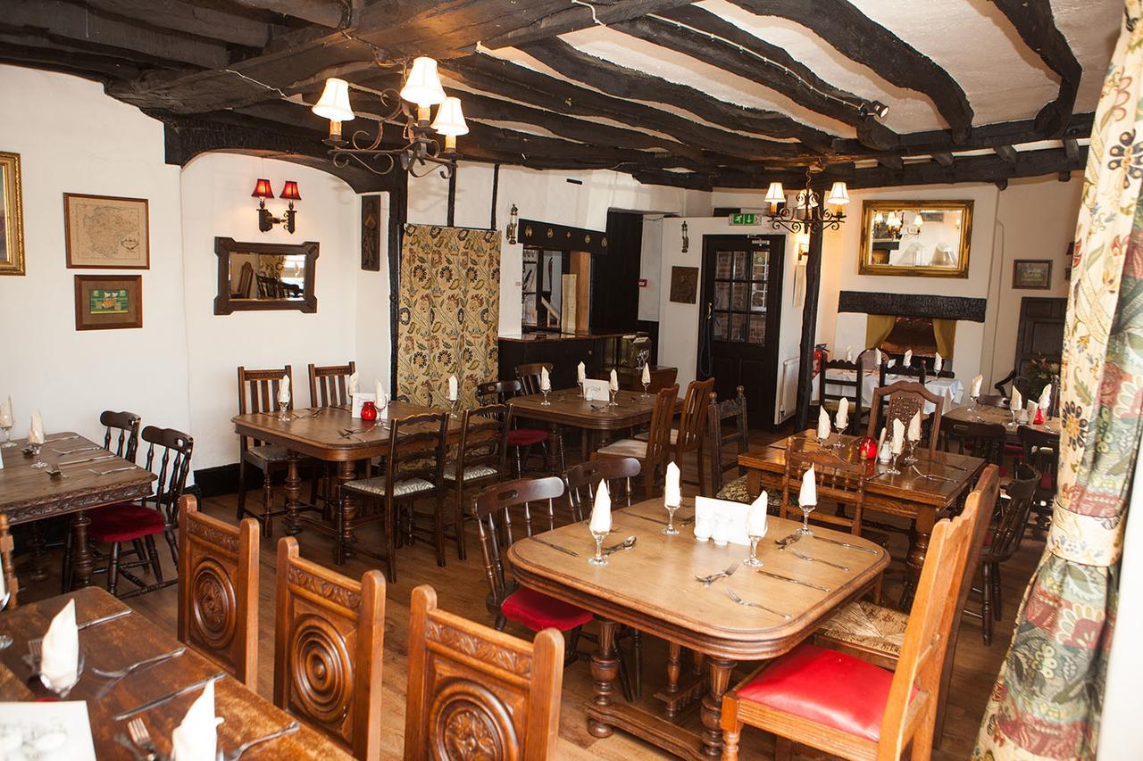 The Tree Inn Буде Экстерьер фото